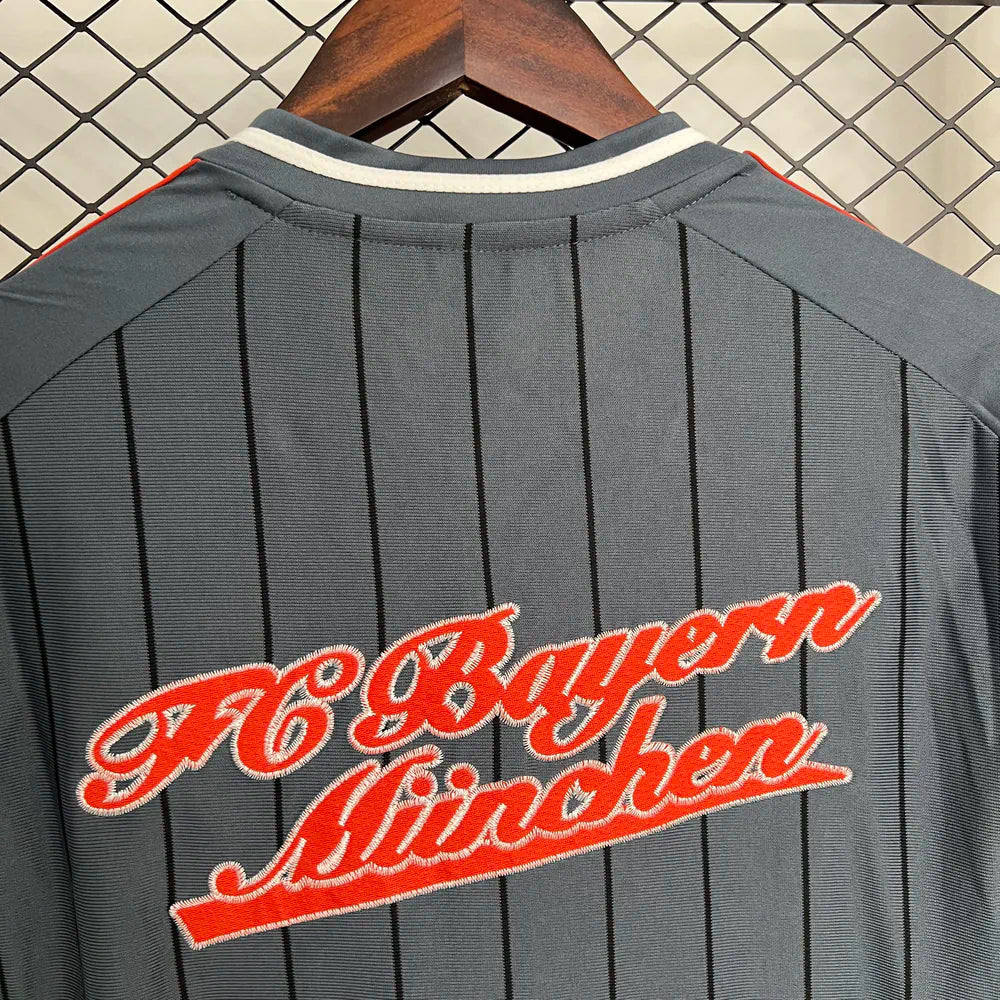 Bayern de Munique - US Pack Baseball 2025-26