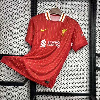Liverpool Titular Champions 24/25 - Troféu Gold