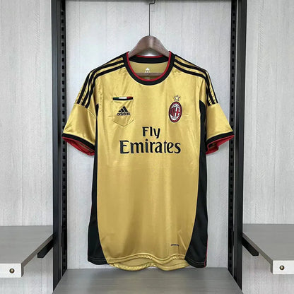 2013-14 Milan Terceiro Uniforme